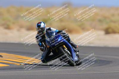 media/Oct-08-2022-SoCal Trackdays (Sat) [[1fc3beec89]]/Turn 16 (125pm)/